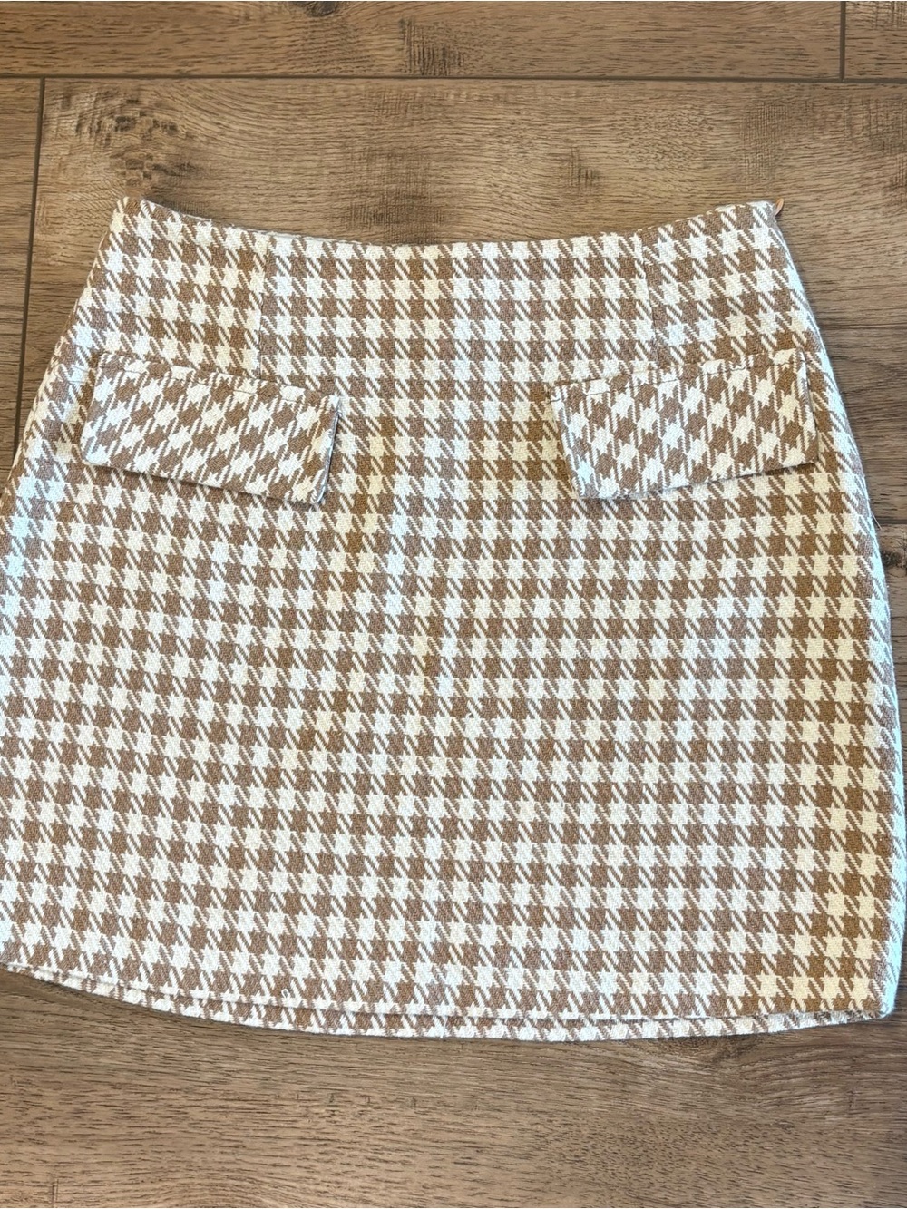 Batik Brown & Cream Houndstooth Mini Skirt Flap “Pockets” Viscose EU 38 US 6
